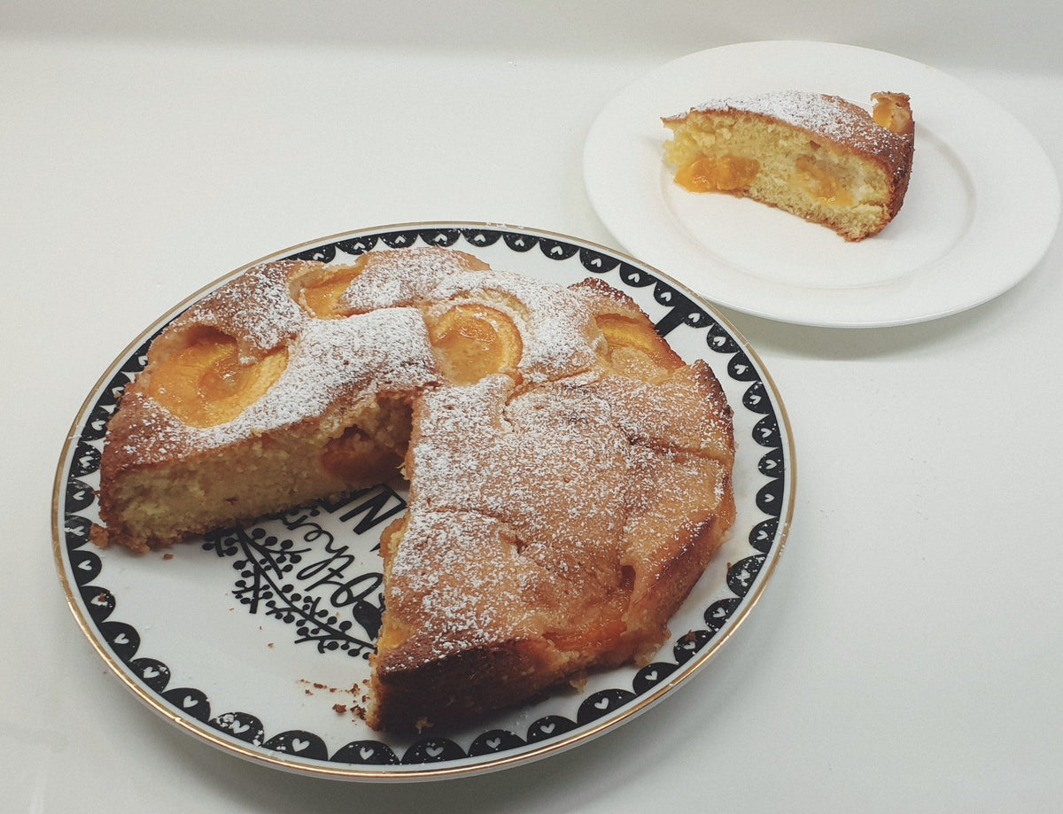Apricot Cake – Ambra's Kitchen
